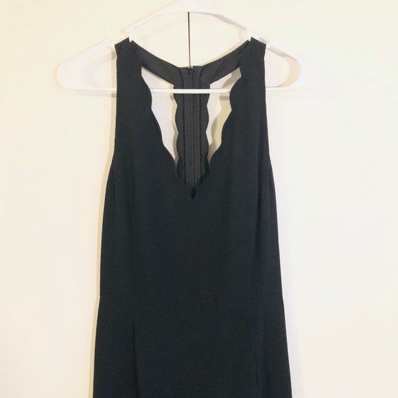 NWT Fab'rik Black Scallop Cocktail Dress - Picture 2 of 6